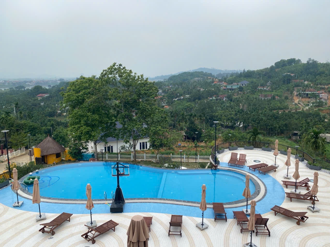 CHÀO ĐÓN MÙA HÈ RỰC RỠ 