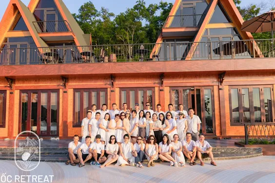 Kỷ niệm 30 năm ngày ra trường THCS Cẩm Thành tại Ốc Ba Vì Retreat