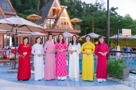 Họp lớp và Hội khóa kỷ niệm tại Ốc Ba Vì Retreat